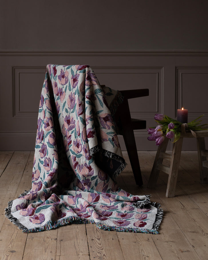 Tulip Kisses Blanket
